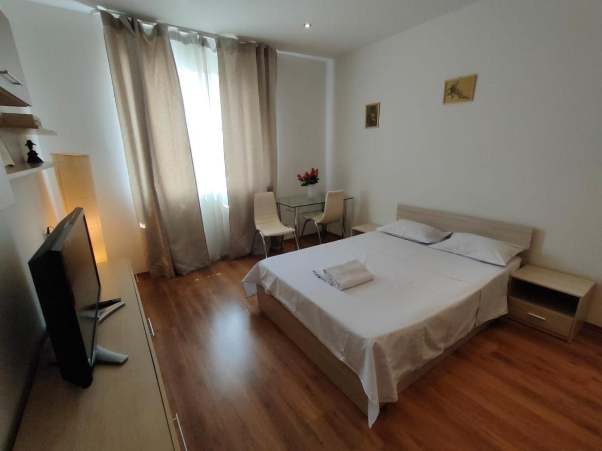 Easystay Flats Bucharest Luaran gambar